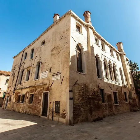 Riva De Biasio Charming